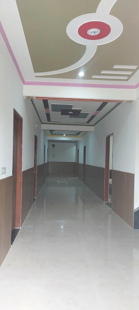 Gallery Image 15